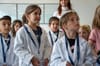 Die Adliswiler Kindergartenkinder verwandelten sich für einen Vormittag in Ärztinnen und Ärzte des See-Spitals.