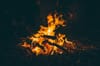 Feuer dürfen nun auch wieder im Wald gemacht werden.