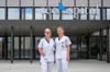 Joy Wernli (links) ist die leitende Hebamme im See-Spital Horgen. Lena Lumineau ist ihre Stellvertretung.