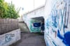 Die Gemeinde als neue Besitzerin der Unterführung Dorfstrasse/Zürcherstrasse will die hässlichen Sprayereien entfernen.