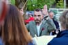 Der neue höchste Adliswiler, Sebastian Huber, stellte sein Führungstalent auch als Dirigent an der Ratsfeier unter Beweis.