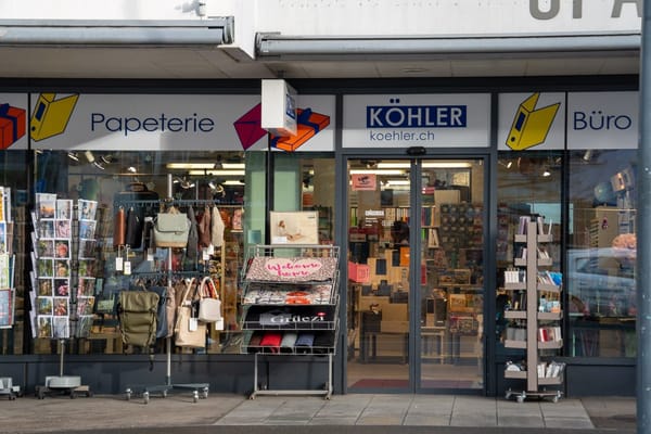 Die Adliswiler Papeterie Köhler wird vom neuen Besitzer unverändert weitergeführt.