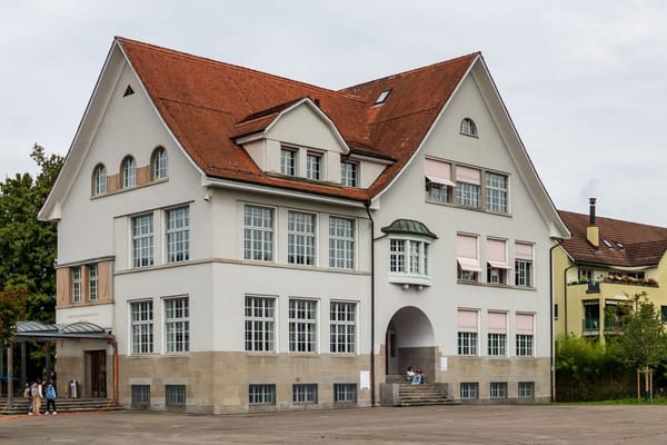 Schulhaus Adliswil
