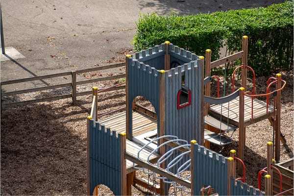 Hier soll der Neubau des Hortes Oeggisbüel hin
