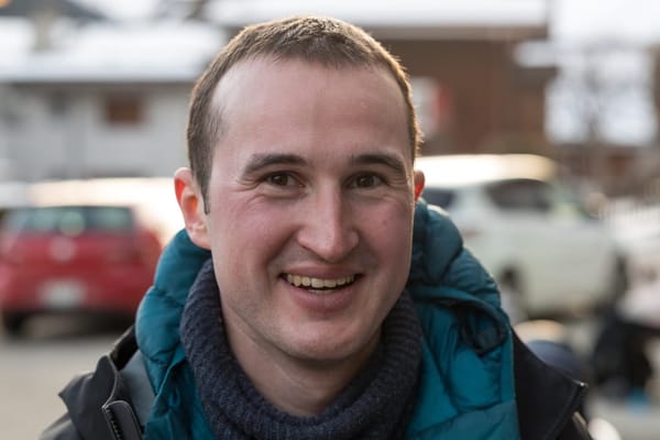 Elias Schäfer leitet neu den Rüeschliker Chor.