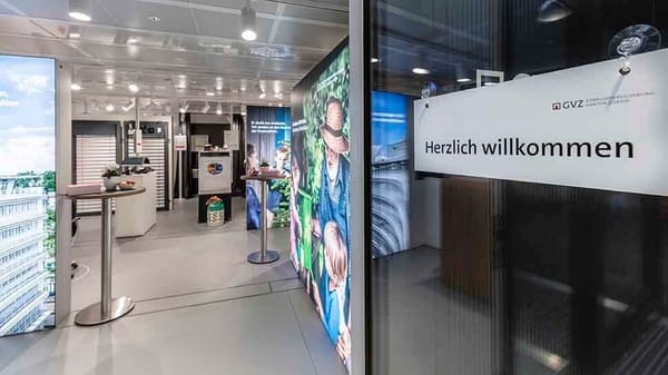 Im Pavillon die Gefahren erleben