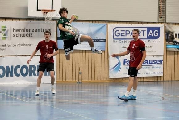 Perfekte Reaktion gegen einen ersatzgeschwächten Gegner